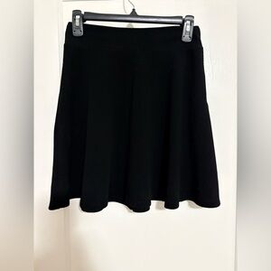 Potter's Pot Black Mini Skater Skirt